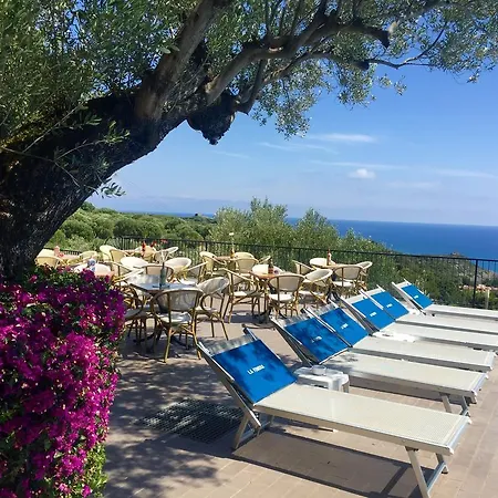 Prázdninový areál Villaggio Turistico La Fenosa Marina di Camerota