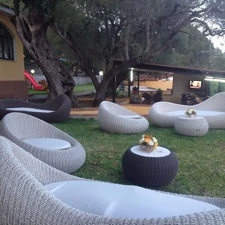Kompleks wypoczynkowy Villaggio Turistico La Fenosa *